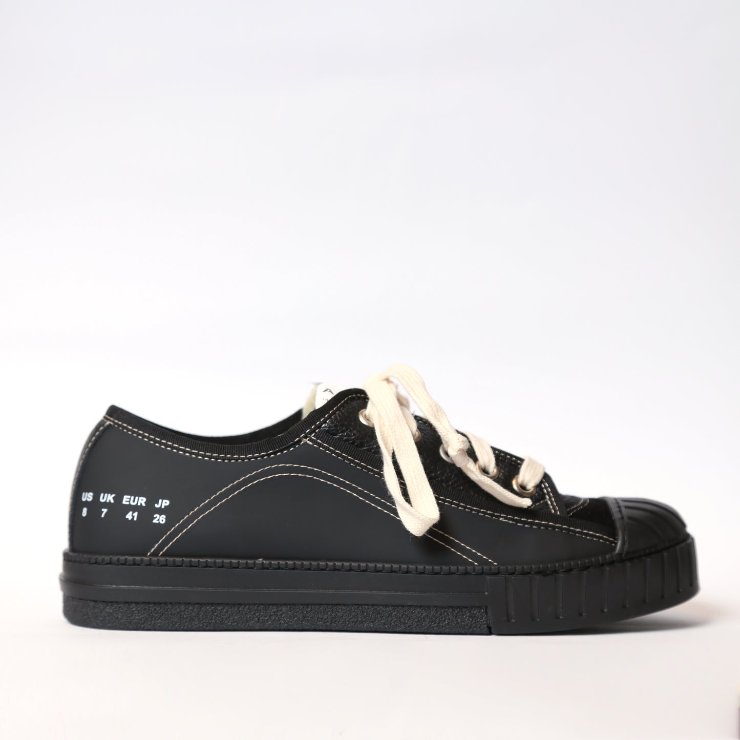Van Dick Low Black Sneakers